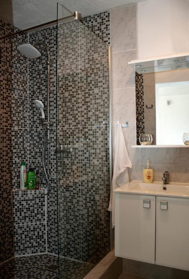 B&B On The Rocks Blizna Donja Экстерьер фото