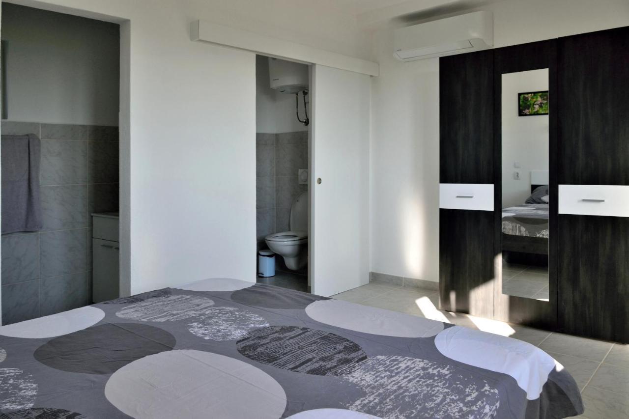 B&B On The Rocks Blizna Donja Экстерьер фото