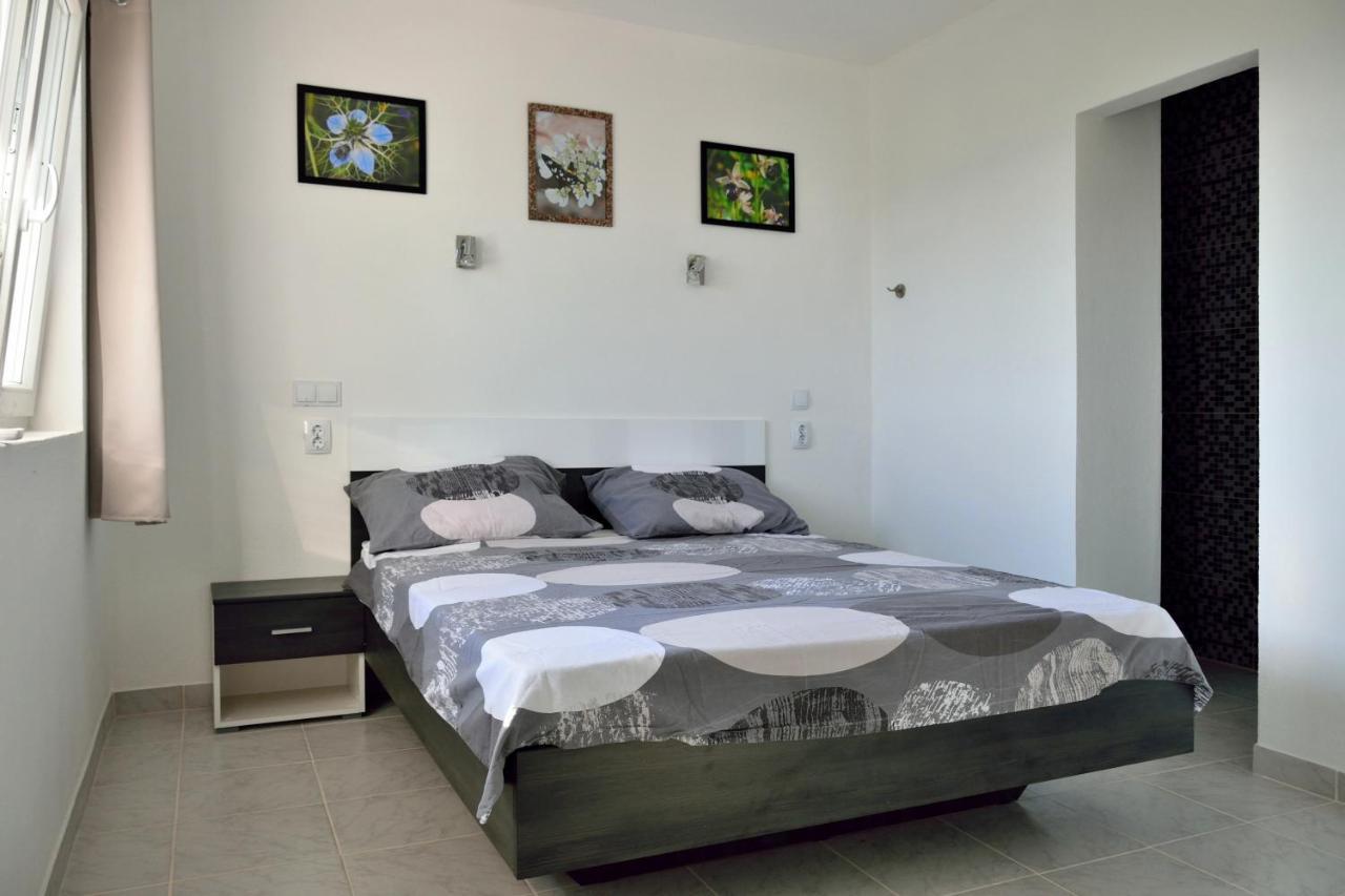 B&B On The Rocks Blizna Donja Экстерьер фото
