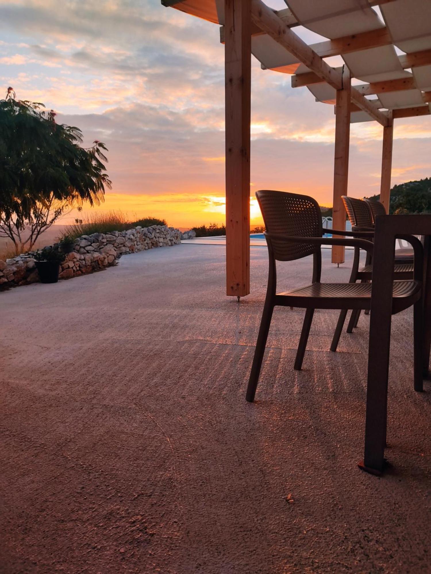 B&B On The Rocks Blizna Donja Экстерьер фото
